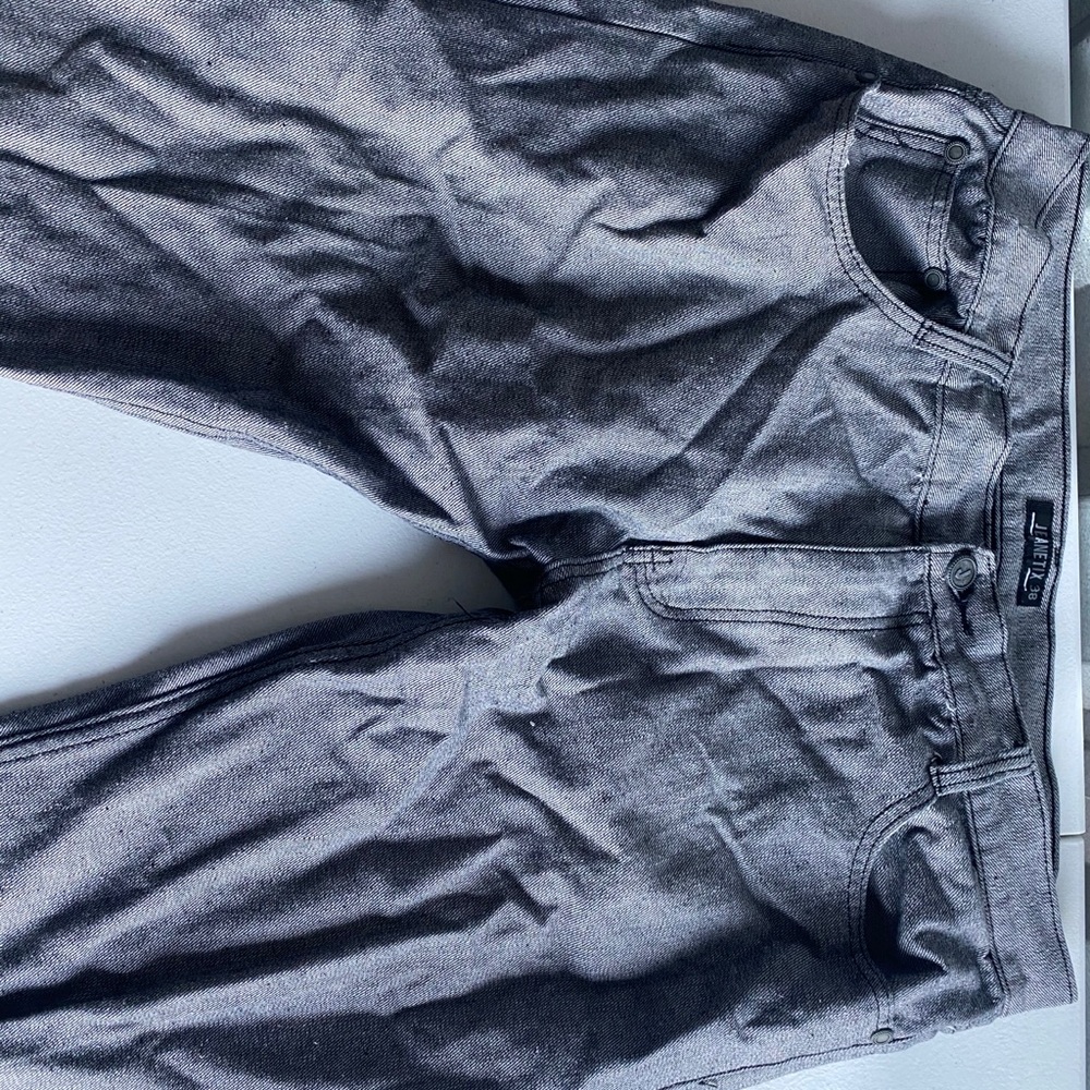 Jeans - Picture 2 of 4